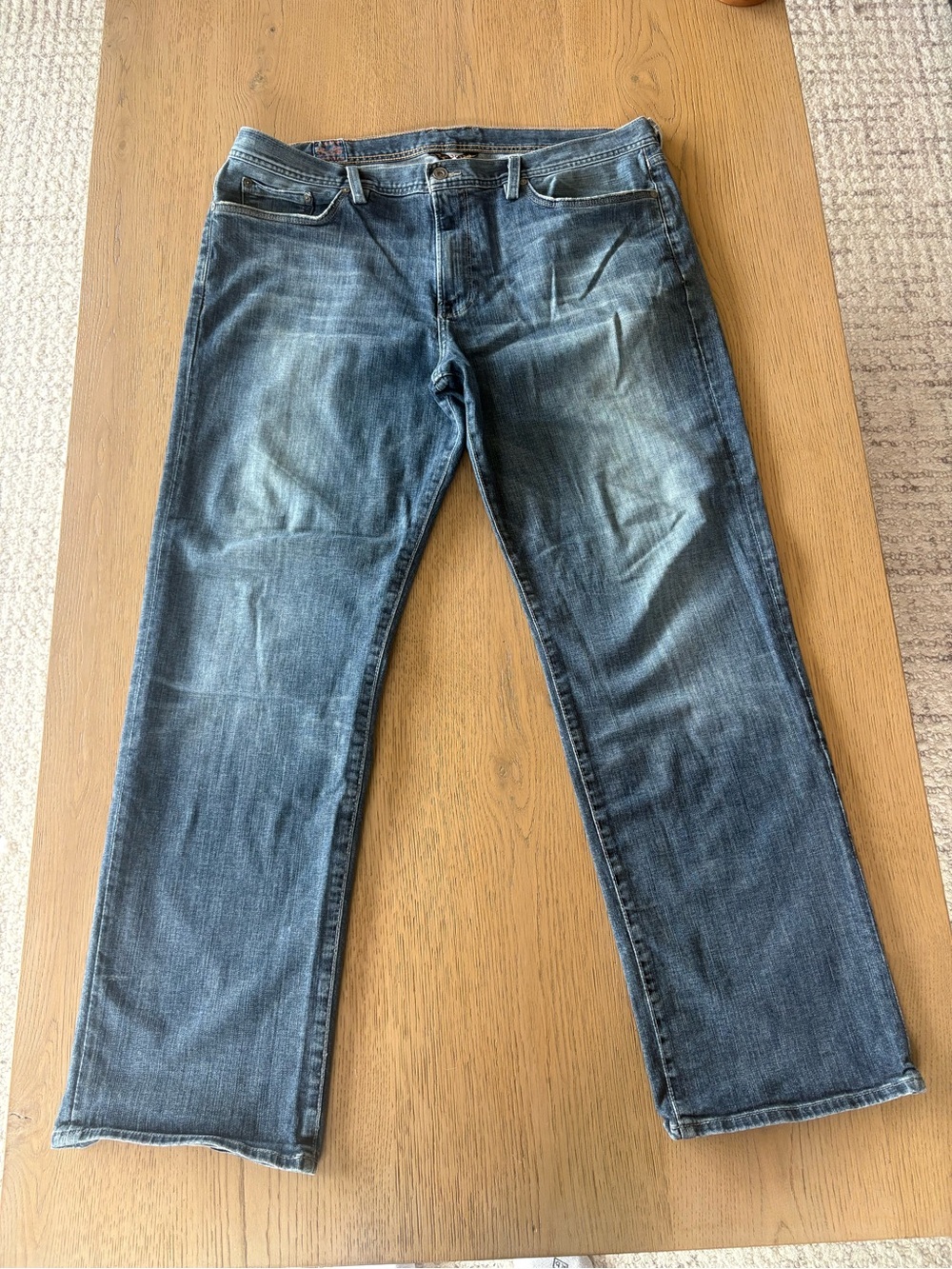 Lucky Brand 221 Original Straight Jeans Men’s 38 Blue Stretch Denim